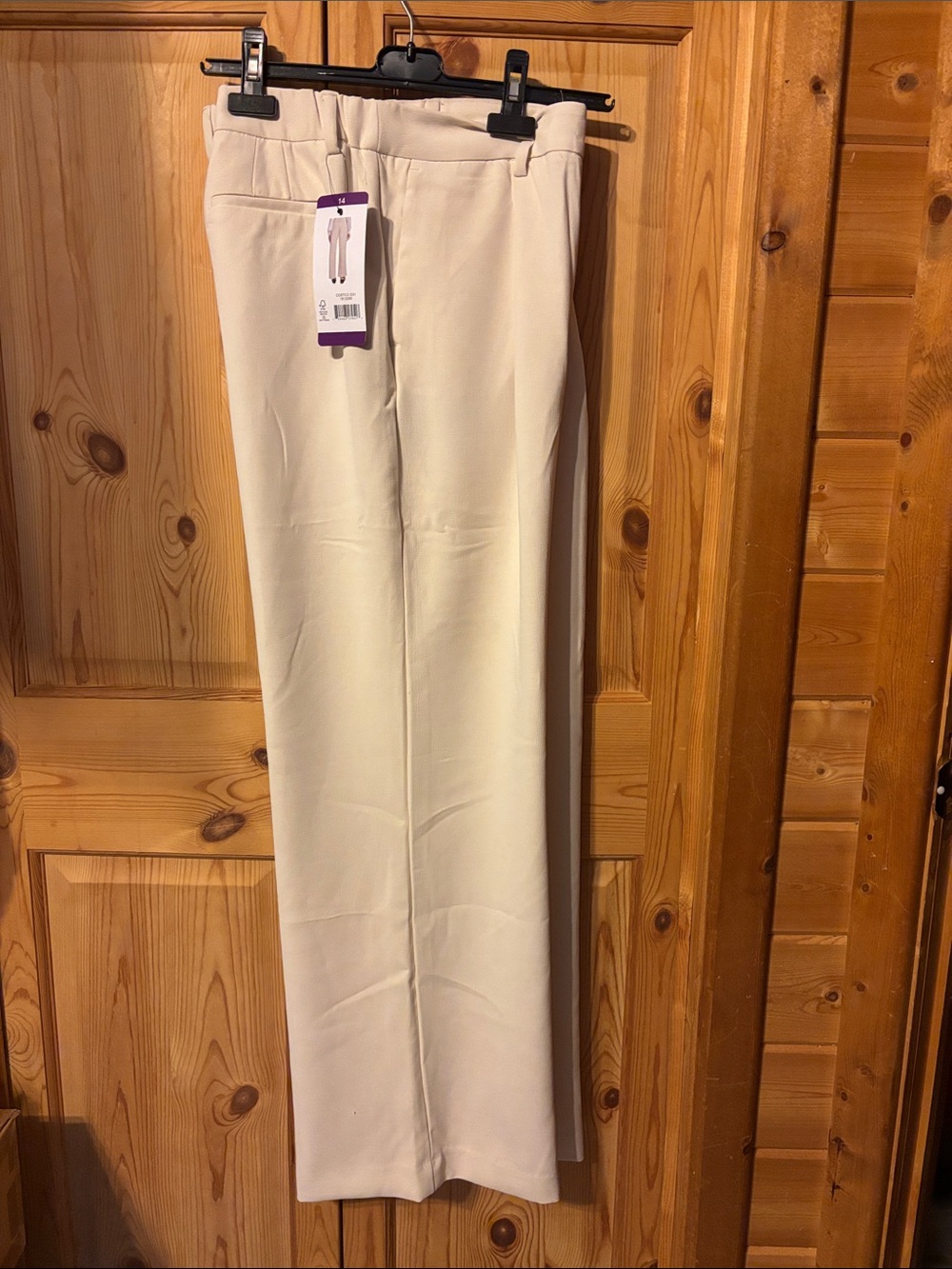 Dkny Women's Straight Leg Dress Pants in Cream
